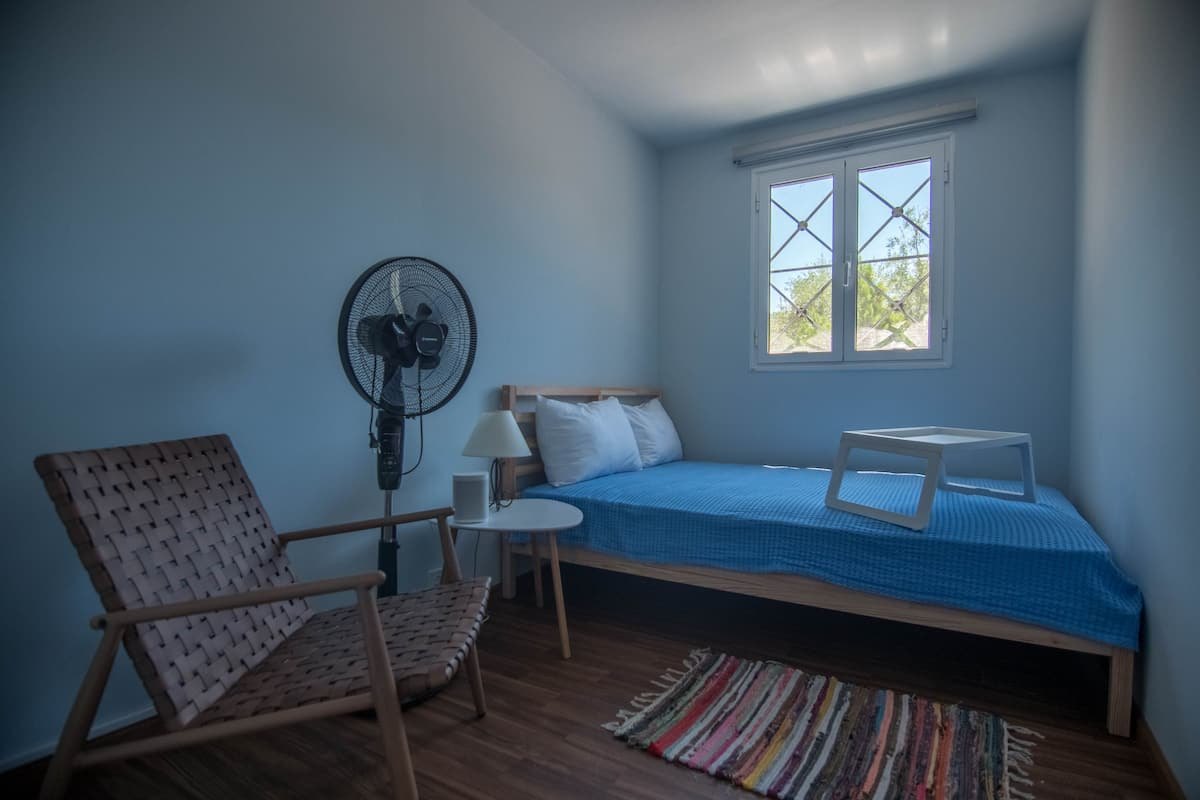 Schlafzimmer 1