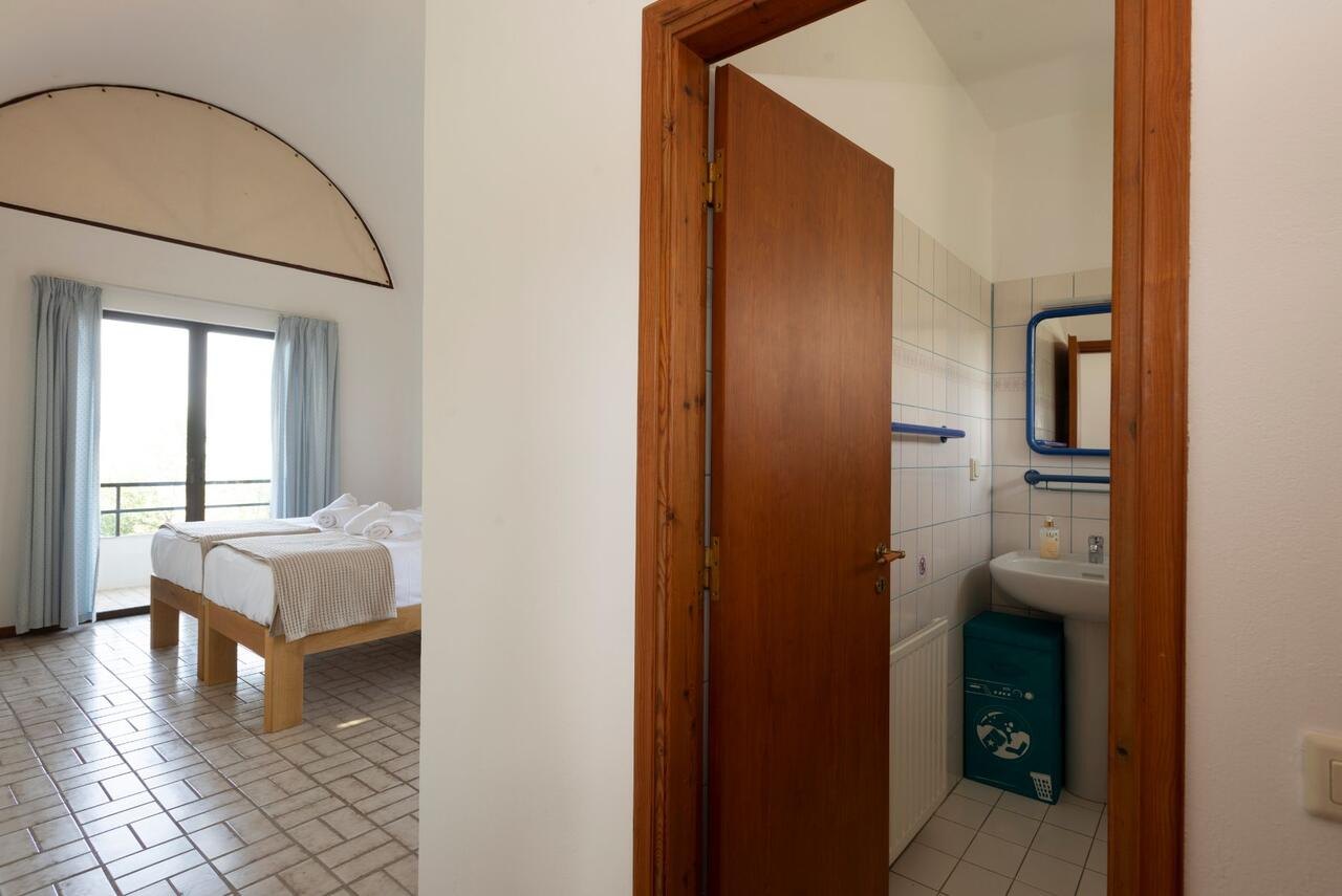 Vom Schlafzimmer ins Bad
